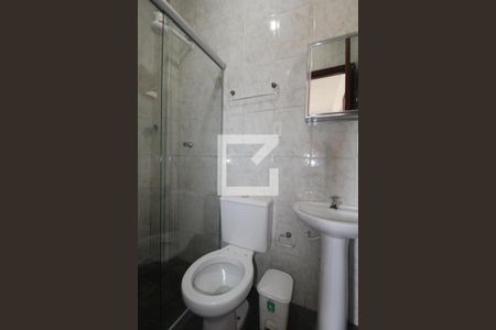 Banheiro de kitnet/studio para alugar com 1 quarto, 36m² em Cidade Universitária, Campinas