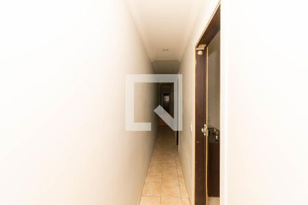 Casa à venda com 280m², 4 quartos e 2 vagasCorredor