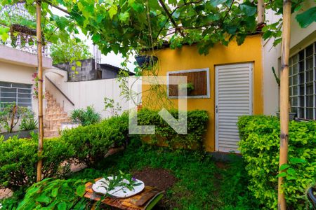 Casa à venda com 280m², 4 quartos e 2 vagasQuintal / Jardim