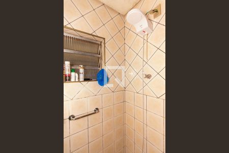 Casa à venda com 280m², 4 quartos e 2 vagasBanheiro 1