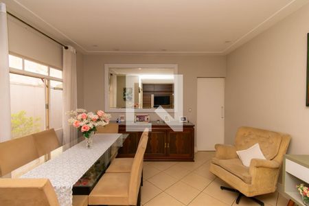 Sala de Jantar de casa à venda com 4 quartos, 280m² em Vila Bela, São Paulo