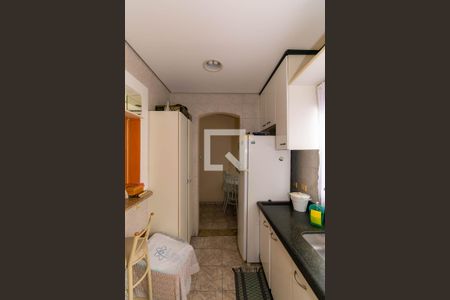 Casa à venda com 280m², 4 quartos e 2 vagasCasa 2 - Cozinha