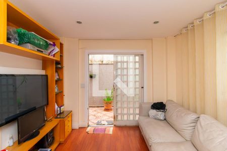 Casa à venda com 280m², 4 quartos e 2 vagasCasa 2 - Sala