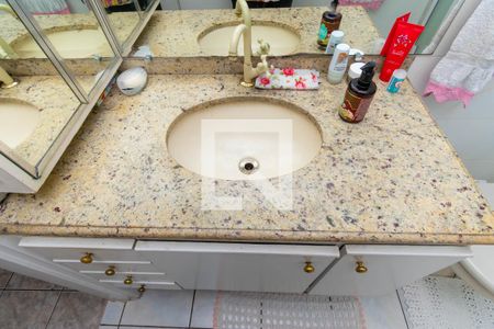 Casa à venda com 280m², 4 quartos e 2 vagasCasa 2 - Banheiro