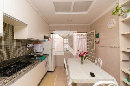 Casa à venda com 280m², 4 quartos e 2 vagasCozinha