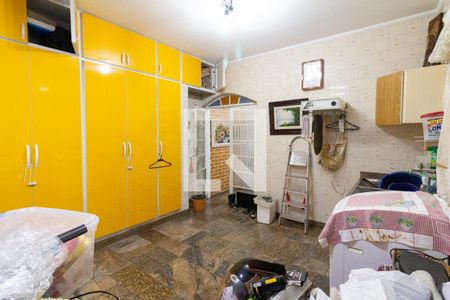 Casa para alugar com 300m², 3 quartos e 8 vagas Casa para alugar com 300m², 3 quartos e 8 vagasQuarto