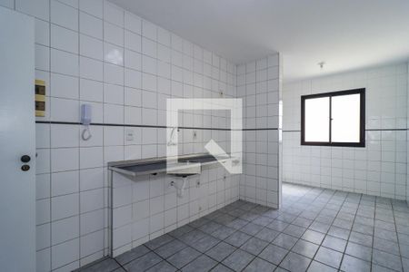 Apartamento à venda com 80m², 3 quartos e 2 vagasCozinha