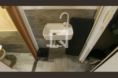 Casa à venda com 160m², 4 quartos e 2 vagasLavabo