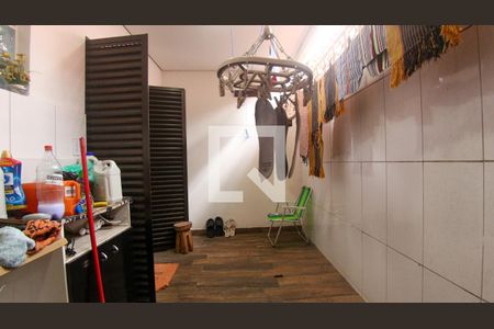 Casa à venda com 160m², 4 quartos e 2 vagasÁrea de Serviço