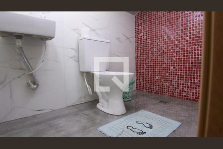 Casa à venda com 160m², 4 quartos e 2 vagasBanheiro 2