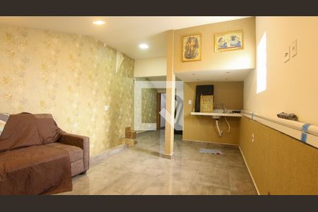 Casa à venda com 160m², 4 quartos e 2 vagasQuarto de Serviço