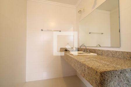 Apartamento à venda com 305m², 3 quartos e 2 vagasBanheiro da Suíte