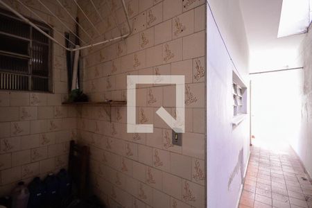 Casa à venda com 80m², 1 quarto e 8 vagasÁrea de Serviço 