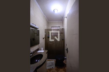 Casa à venda com 80m², 1 quarto e 8 vagasBanheiro Social 