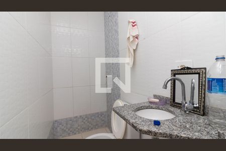 Casa de condomínio para alugar com 60m², 2 quartos e 1 vagaBanheiro da Suíte 2