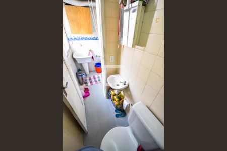 Apartamento à venda com 200m², 3 quartos e 2 vagas Apartamento à venda com 200m², 3 quartos e 2 vagasBanheiro de Serviço