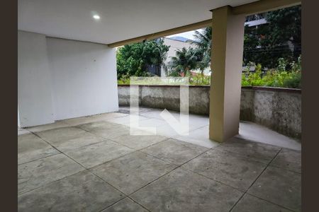 Apartamento à venda com 200m², 3 quartos e 2 vagas Apartamento à venda com 200m², 3 quartos e 2 vagasÁrea comum