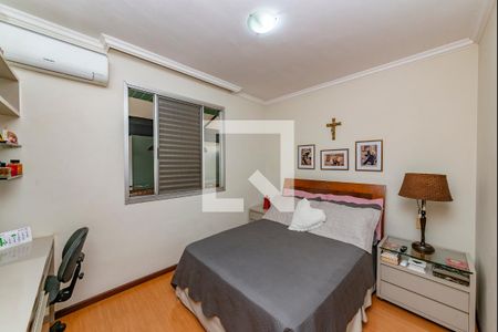 Apartamento à venda com 180m², 3 quartos e 2 vagasSuíte