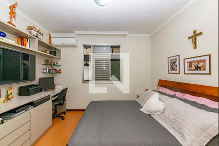 Apartamento à venda com 180m², 3 quartos e 2 vagasSuíte