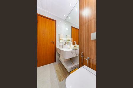 Apartamento à venda com 180m², 3 quartos e 2 vagasBanheiro Social