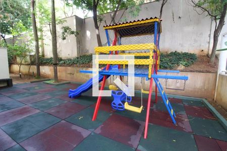 Apartamento para alugar com 52m², 2 quartos e 1 vaga Apartamento para alugar com 52m², 2 quartos e 1 vagaÁrea comum - Playground