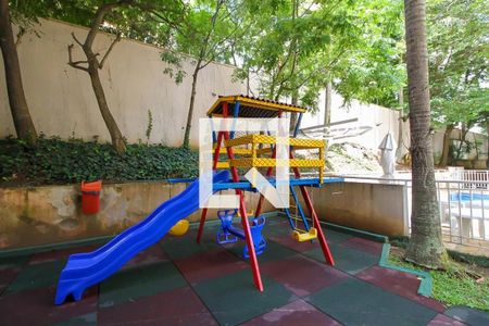 Apartamento para alugar com 52m², 2 quartos e 1 vaga Apartamento para alugar com 52m², 2 quartos e 1 vagaÁrea comum - Playground