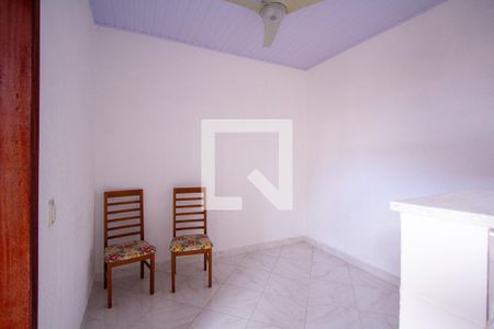 Sala de casa para alugar com 1 quarto, 70m² em Rocha, São Gonçalo