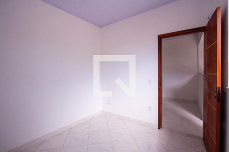 Quarto de casa para alugar com 1 quarto, 70m² em Rocha, São Gonçalo