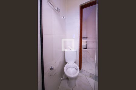 Banheiro de casa para alugar com 1 quarto, 70m² em Rocha, São Gonçalo