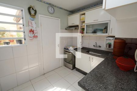 Casa de condomínio à venda com 114m², 3 quartos e 2 vagasCozinha