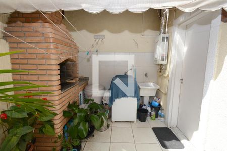 Casa de condomínio à venda com 114m², 3 quartos e 2 vagasÁrea de Serviço