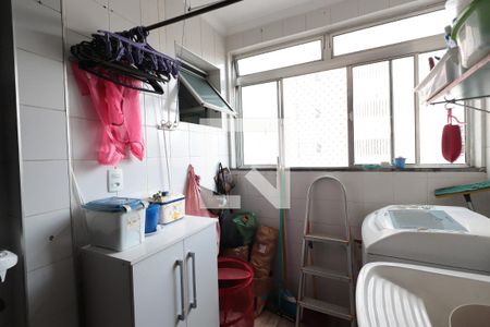 Apartamento à venda com 70m², 3 quartos e 1 vagaÁrea de Serviço