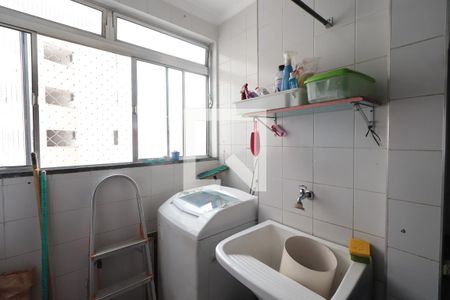 Apartamento à venda com 70m², 3 quartos e 1 vagaÁrea de Serviço