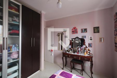 Apartamento à venda com 70m², 3 quartos e 1 vagaQuarto 2