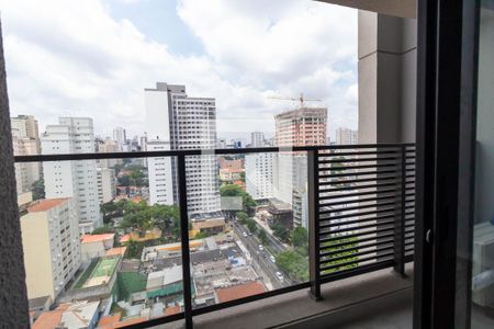 Studio para alugar com 27m², 1 quarto e sem vaga Studio para alugar com 27m², 1 quarto e sem vagaVaranda