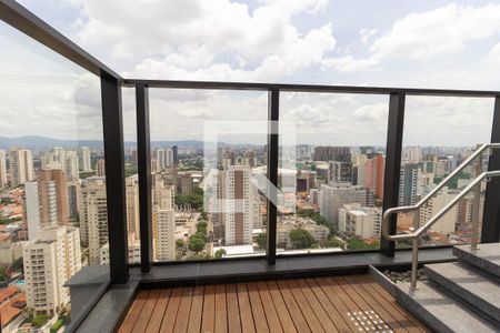 Studio para alugar com 27m², 1 quarto e sem vaga Studio para alugar com 27m², 1 quarto e sem vagaÁrea comum - Vista da Piscina