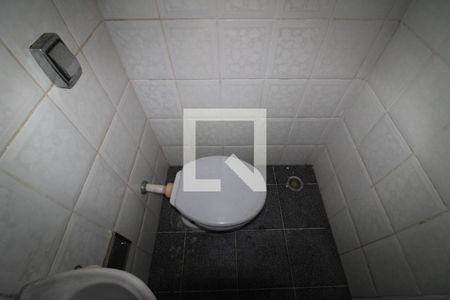 Casa à venda com 90m², 4 quartos e 2 vagasLavabo