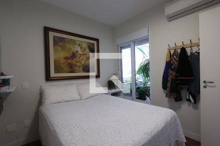 Suíte de apartamento à venda com 2 quartos, 69m² em Vila Mariana, São Paulo