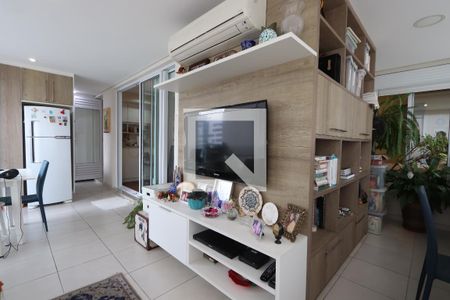 Sala/Varanda de apartamento à venda com 2 quartos, 69m² em Vila Mariana, São Paulo