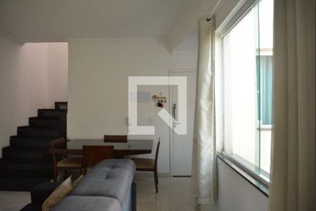Sala de apartamento à venda com 2 quartos, 104m² em Vila Curuçá, Santo André