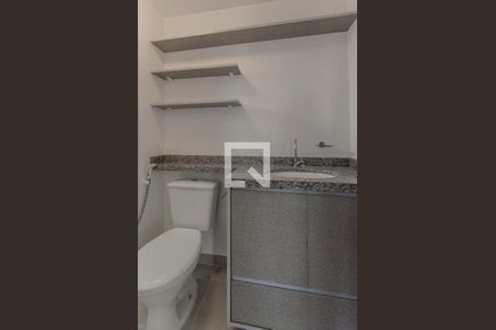 Apartamento para alugar com 33m², 1 quarto e sem vaga Apartamento para alugar com 33m², 1 quarto e sem vagaBanheiro