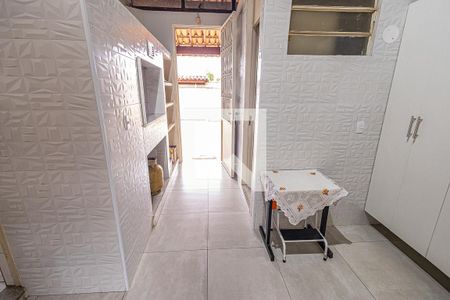 Casa à venda com 230m², 3 quartos e 6 vagasArea de serviço