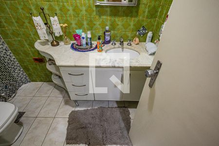 Casa à venda com 230m², 3 quartos e 6 vagasBanheiro