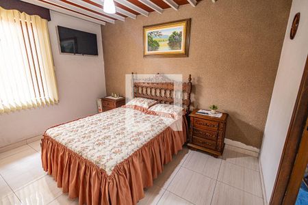 Casa à venda com 230m², 3 quartos e 6 vagasQuarto 2 / suite