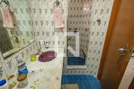 Casa à venda com 230m², 3 quartos e 6 vagasBanheiro Suíte