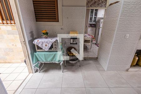 Casa à venda com 230m², 3 quartos e 6 vagasArea de serviço