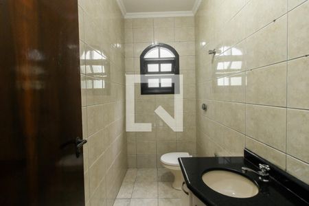 Casa para alugar com 145m², 3 quartos e 2 vagas Casa para alugar com 145m², 3 quartos e 2 vagasBanheiro 1