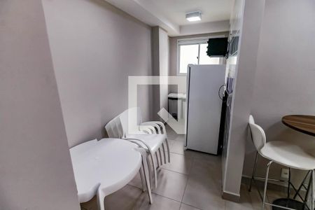 Apartamento para alugar com 41m², 2 quartos e sem vagaÁrea comum - Salão de festas