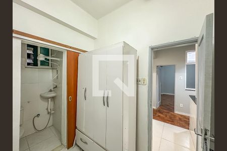 Apartamento para alugar com 69m², 2 quartos e sem vagaQuarto de Serviço