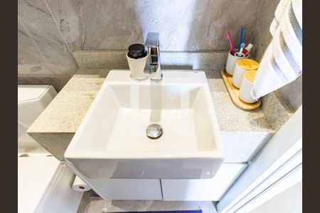 Apartamento à venda com 37m², 2 quartos e sem vagaBanheiro